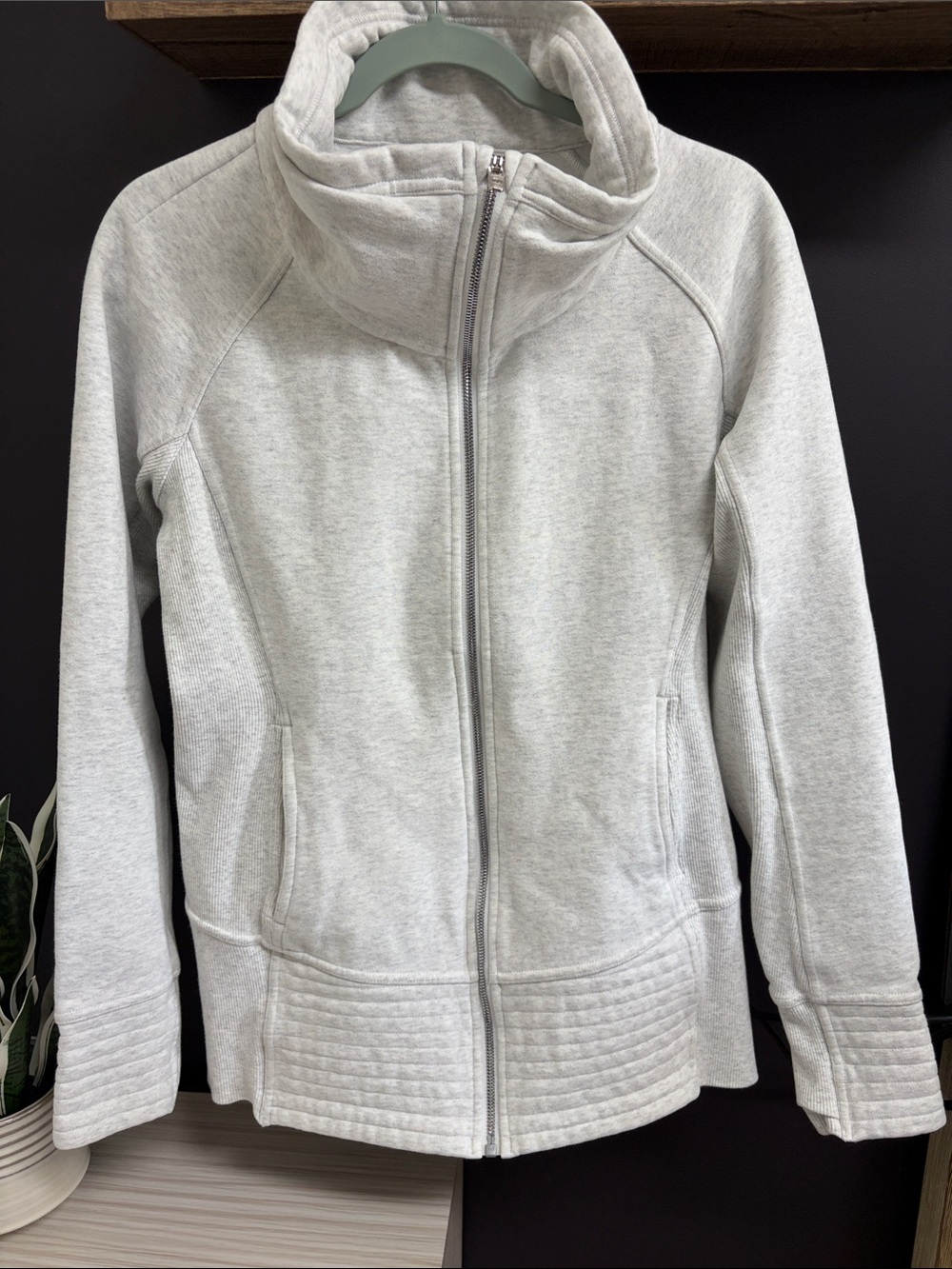 lululemon athletica Light Gray Full-Zip Utility Jacket!!